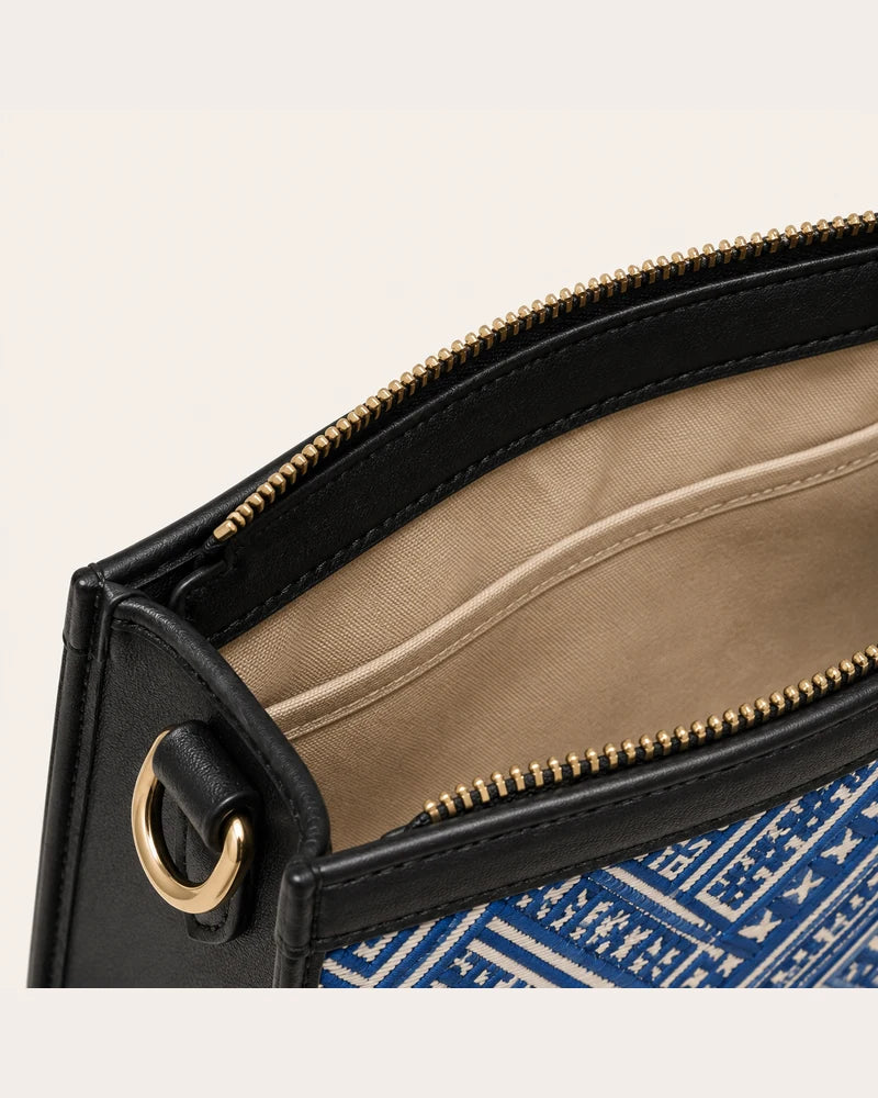 Top zipper and interior pocket detail of the Everlasting Union Motif tote bag