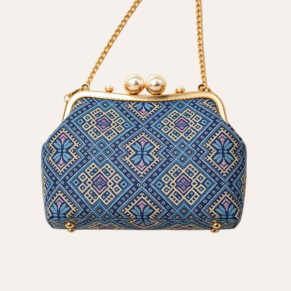 Zimloom Butterfly Pattern Pearl Chain Bag